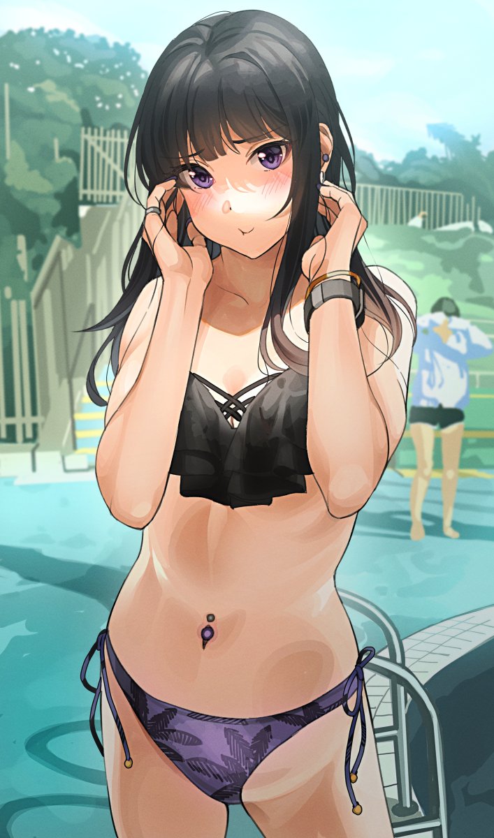 1other bad_id bad_twitter_id bikini black-haired_gal_(tipii) black_bikini black_hair bracelet commentary_request cowboy_shot female highres jewelry leaf_print looking_at_viewer mismatched_bikini navel_piercing original outdoors piercing pool_ladder poolside purple_eyes side-tie_bikini_bottom solo_focus swimsuit tipii water