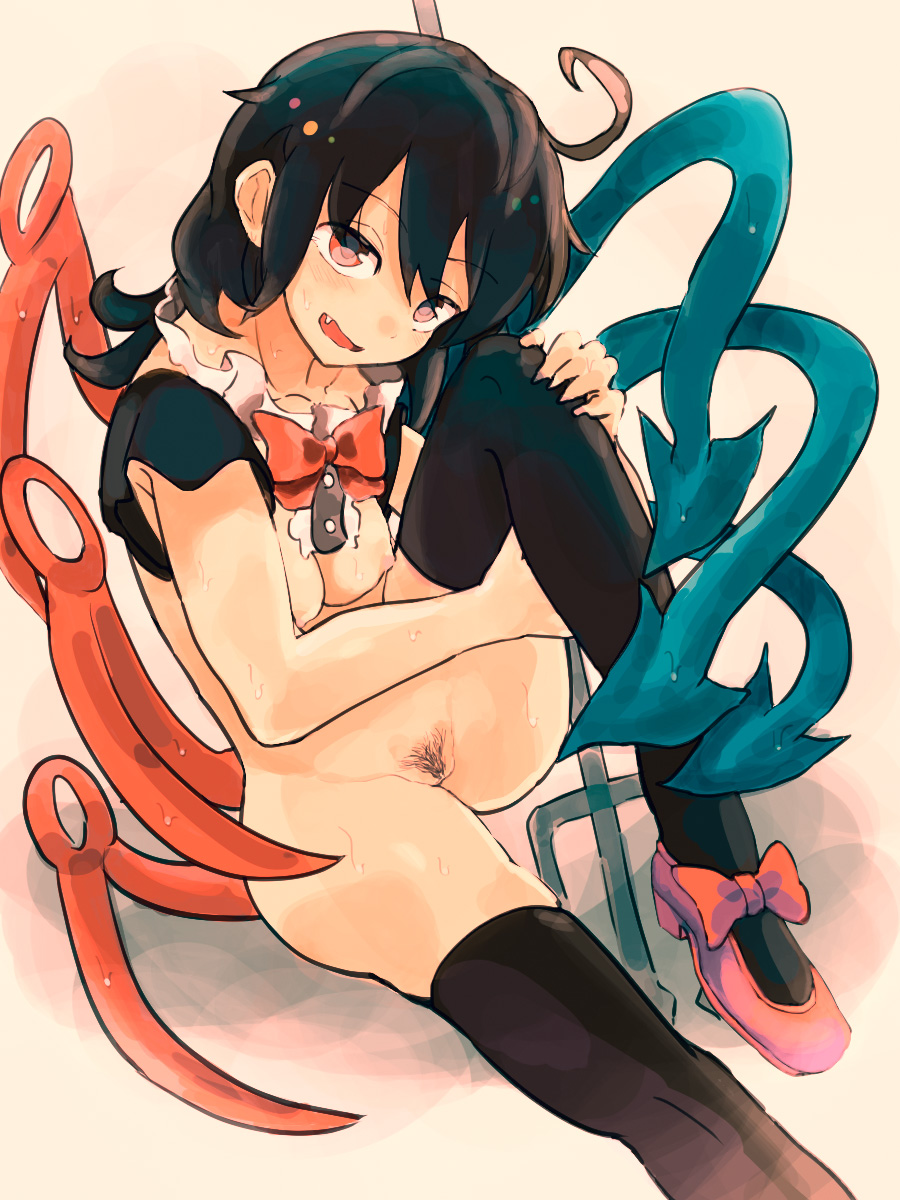 00sec.s ahoge asymmetrical_wings black_hair black_pubic_hair black_thighhighs blue_wings blush bow bowtie breasts commentary_request crop_top female female_pubic_hair foot_out_of_frame footwear_bow highres houjuu_nue looking_at_viewer medium_breasts medium_hair nipples oerba_yun_fang open_mouth pubic_hair pussy red_bow red_bowtie red_eyes red_shoes red_wings shoes shrug_(clothing) simple_background sitting smile solo thighhighs touhou wings