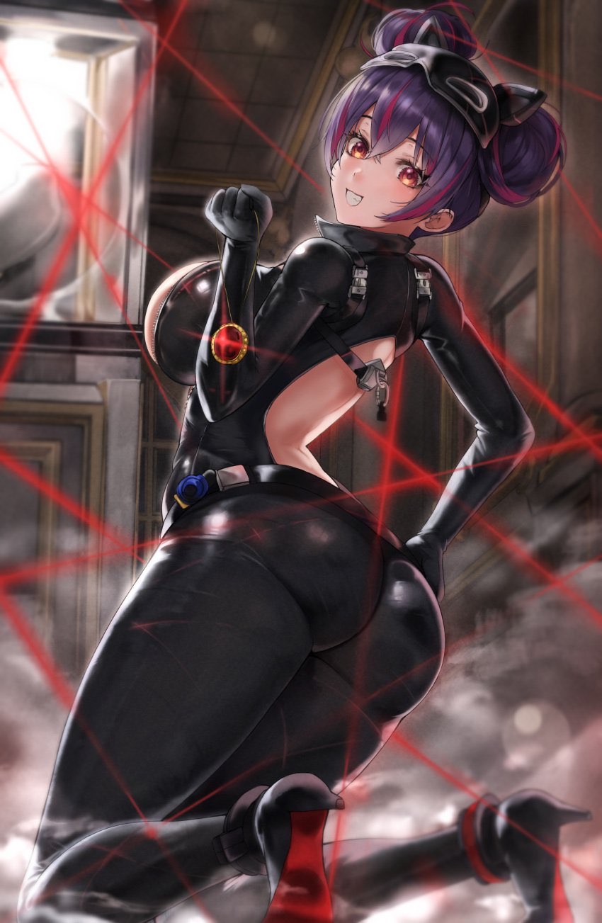 1girls, ass, female, goddess of victory: nikke, huge ass, looking at viewer, quency (escape queen) (nikke), quency (nikke), smile, tagme