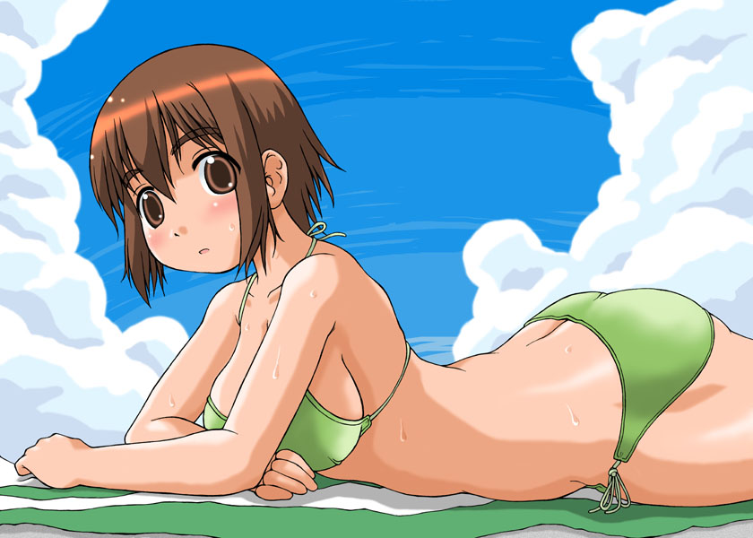 ass ayase_fuuka bikini brown_eyes brown_hair cloud eyebrows green_swimsuit lying on_stomach side-tie_bikini solo string_bikini swimsuit velfro yotsuba&!