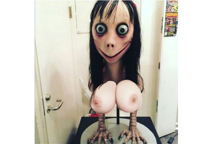 black_hair chicken_girl chicken_legs creepypasta dont_ban_me huge_breasts modification momo_(creepypasta) original_image realistic scary scary_face