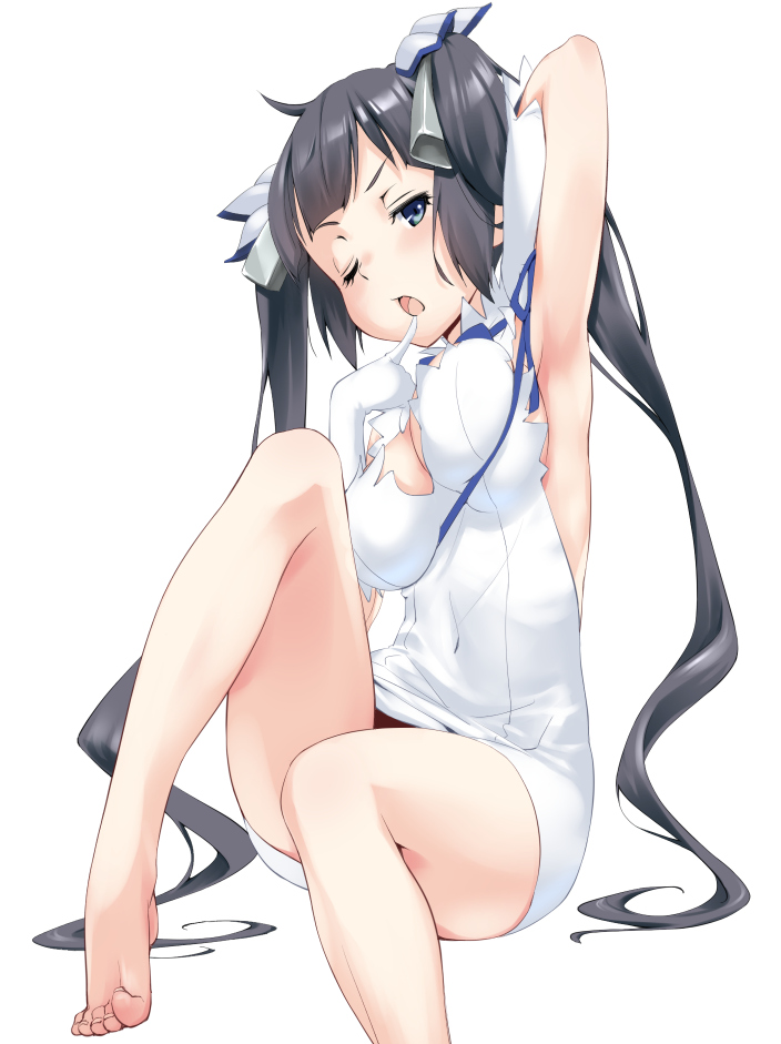 arm behind head, armpits, barefoot, black hair, blue eyes, breasts, cleavage, covered navel, dungeon ni deai wo motomeru no wa machigatteiru darou ka, feet, female, hair ribbon, hestia (danmachi), one eye closed, rei no himo, ribbon, simple background, solo, tied hair, toes, twintails, uz3d, white background