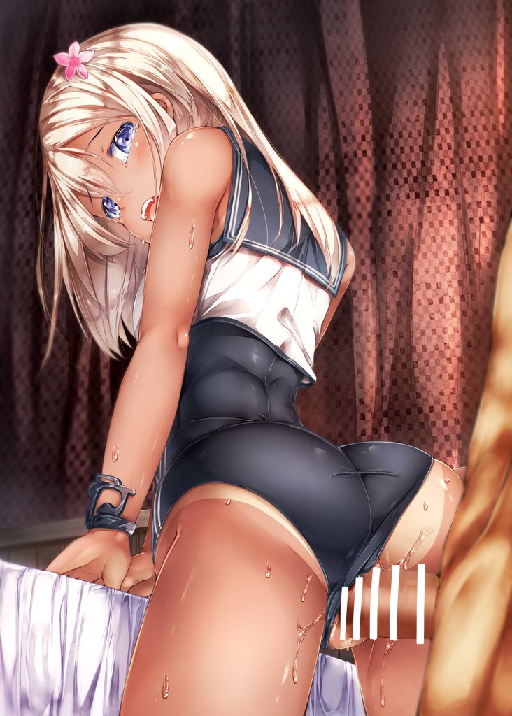 1boy arched_back ass bar_censor bed blonde_hair blush censored crop_top female flower from_behind hair_between_eyes hair_flower hair_ornament kantai_collection long_hair looking_at_viewer looking_back one-piece_swimsuit open_mouth penis purple_eyes pussy pussy_juice ro-500_(kantai_collection) sailor_collar school_swimsuit sex sugiyuu sweat swimsuit swimsuit_aside swimsuit_under_clothes tan tanline tears vaginal_penetration