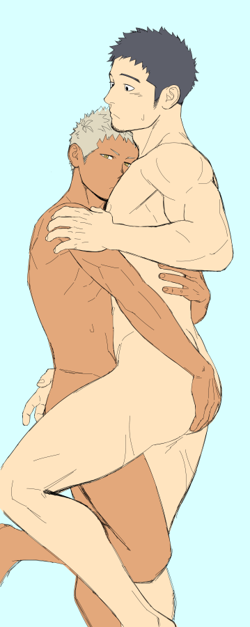 2boys bara black_hair blush gay hugging itto_(mentaiko) looking_at_viewer multiple_boys muscle nude silver_hair size_difference yaoi