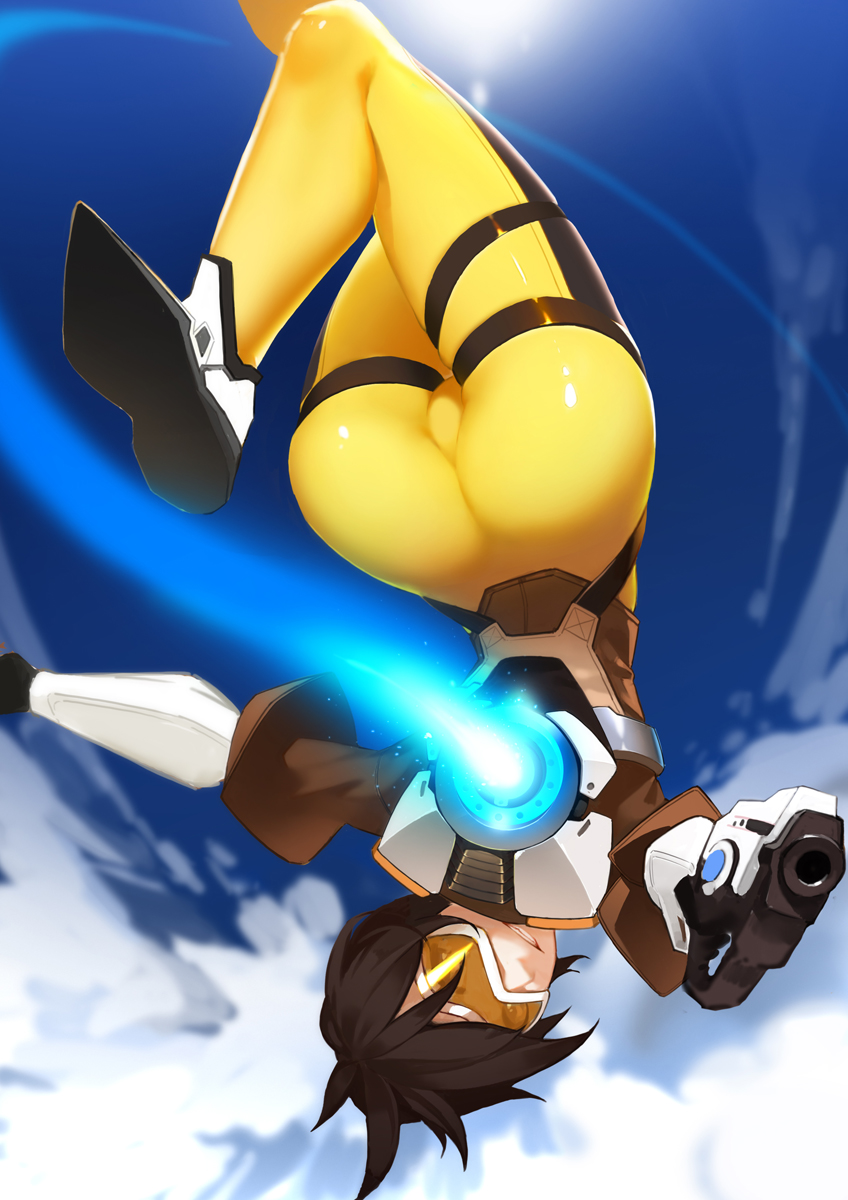 ass, bodysuit, cameltoe, clothed, female, from behind, grin, looking at viewer, nero (nilu), overwatch, pussy, short hair, skin tight, solo, thick thighs, thigh gap, thigh strap, thighs, tracer, wide hips