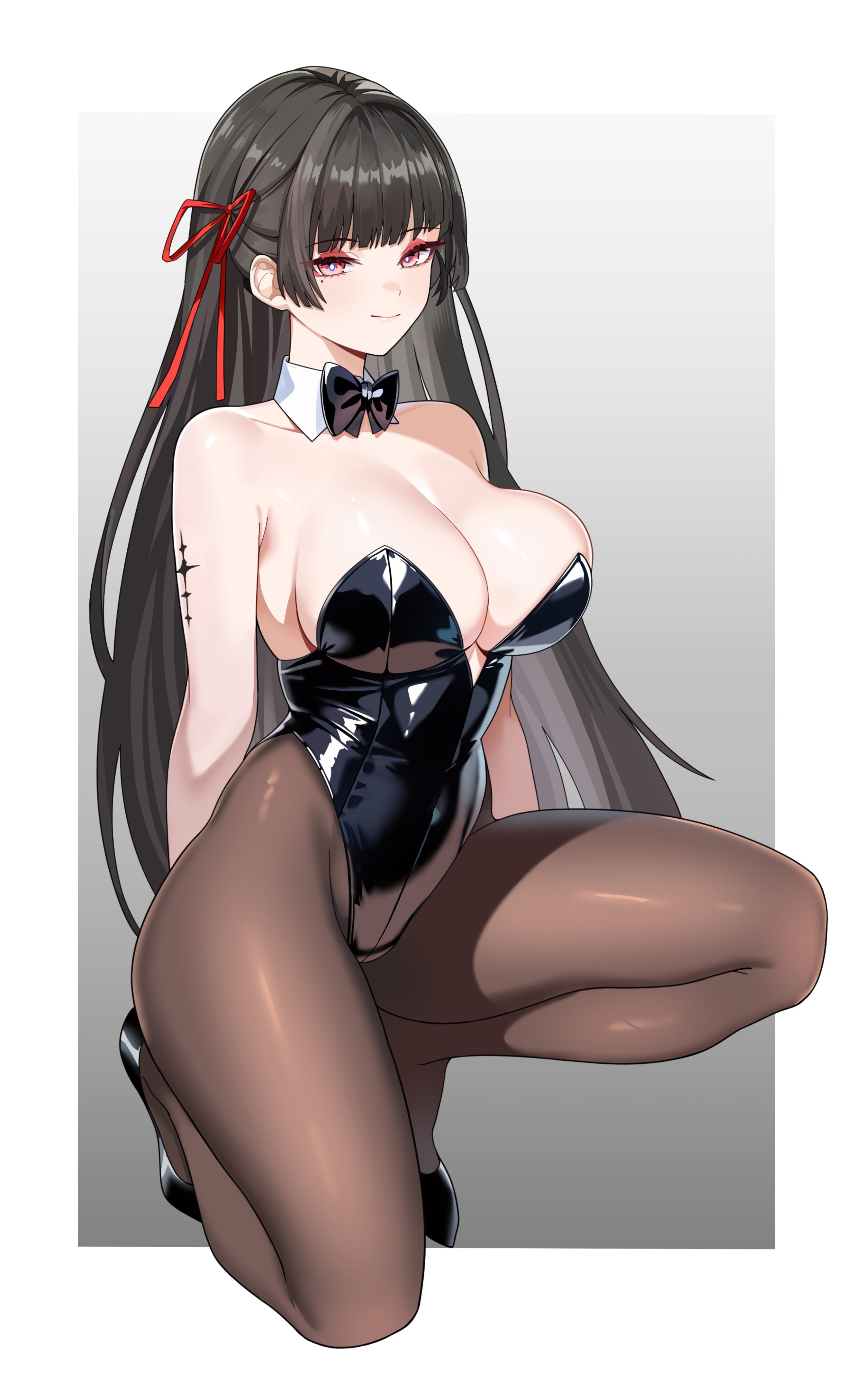 absurdres, alternate breast size (larger), alternate costume, bare shoulders, black bow, black bowtie, black hair, black leotard, black pantyhose, black ribbon, black shoes, border, bow, bowtie, breasts, chisa (wuthering waves), closed mouth, commentary, covered navel, detached collar, female, grey background, hair ribbon, high heels, highleg, highleg leotard, highres, large breasts, leotard, long hair, looking at viewer, pantyhose, red eyes, ribbon, shoes, smile, solo, strapless, strapless leotard, tacet mark (wuthering waves), twomoon, white border, wuthering waves