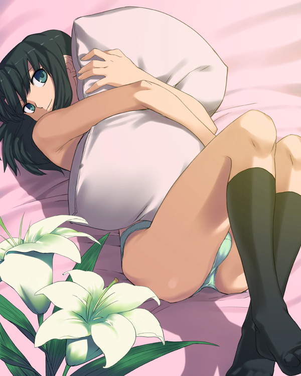 azaka_kokutou black_hair blue_eyes flower footwear green_panties hug kara_no_kyoukai kneehighs kokutou_azaka lying panties pillow pillow_hug short_hair socks type-moon underwear yangsion