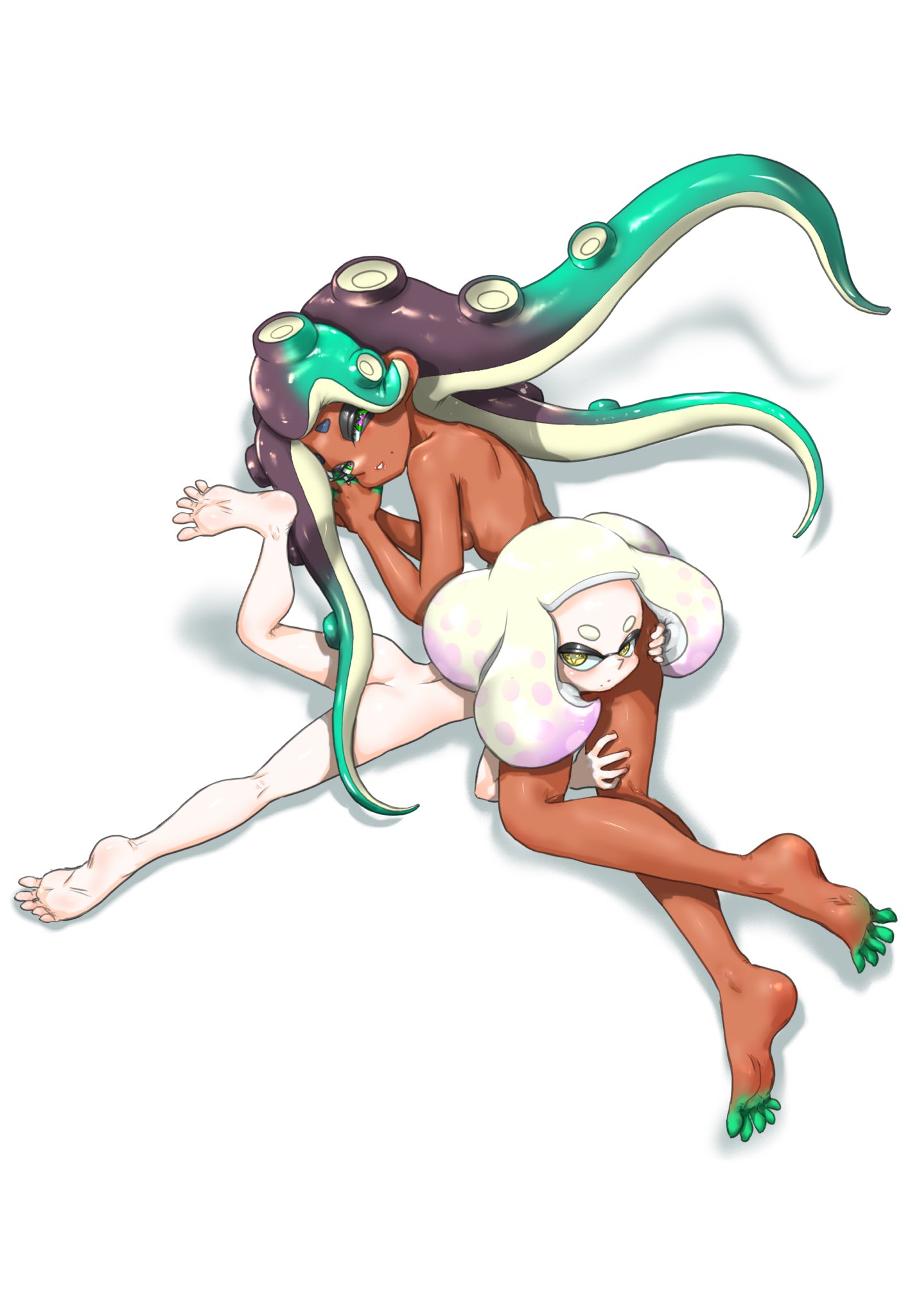 2girls ass ass_pillow barefoot butt_pillow chocolate_and_vanilla completely_nude completely_nude_female convenient_censoring dark_hair dark_skin feet female_only green_eyes green_hair hand_on_butt hand_on_thigh head_on_ass humanoid inkling inkling_girl koharuno2 lesbians light_hair long_hair looking_at_viewer lying lying_down marina_(splatoon) mole_under_mouth narrowed_eyes nude nude_female octoling octoling_girl on_stomach pale_skin pearl_(splatoon) pink_hair short_hair skinny splatoon splatoon_(series) splatoon_2 tentacle_hair two_tone_hair white_background yellow_eyes yuri