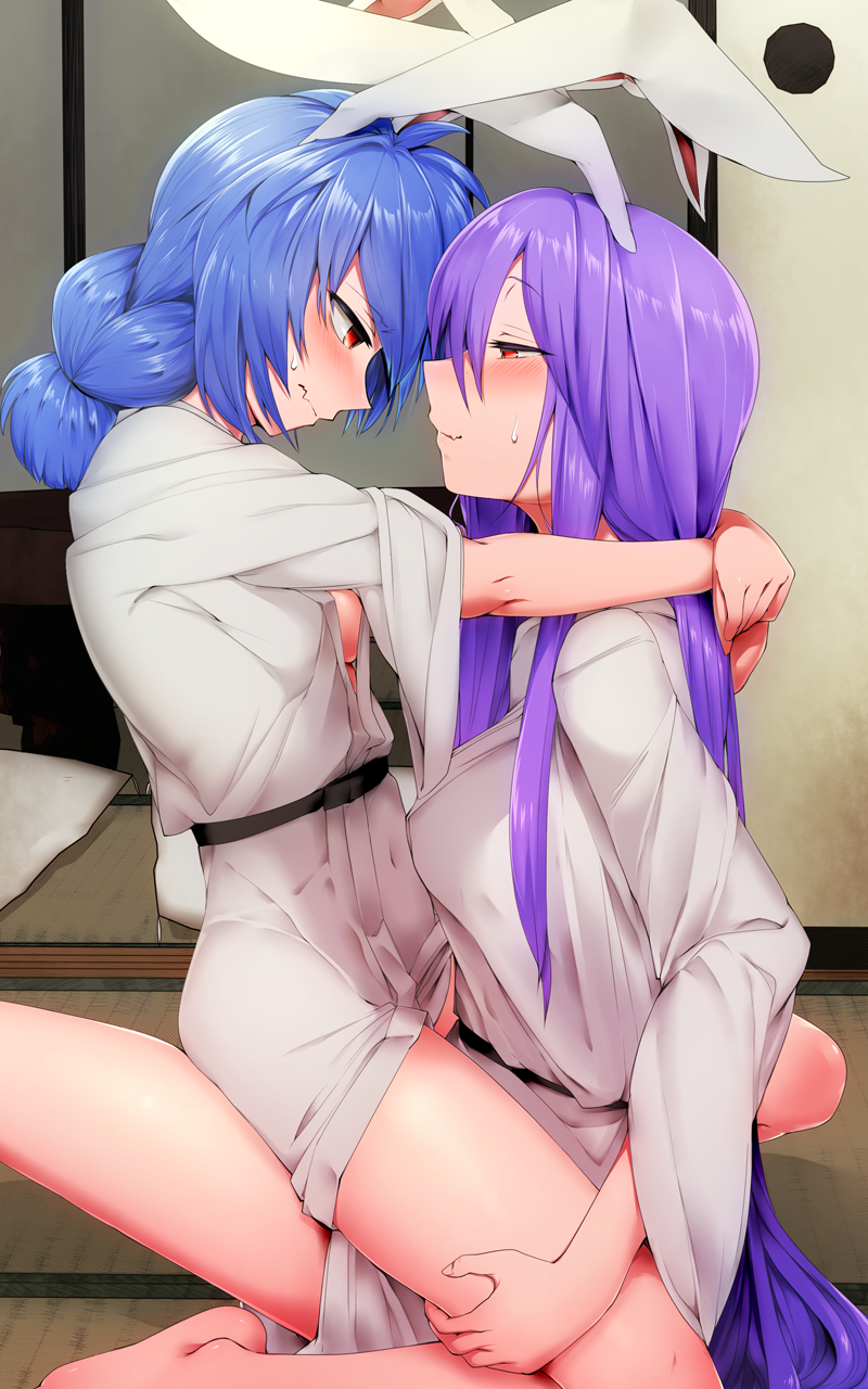 2girls alternate_costume animal_ears arms_around_neck bangs blue_hair braid breasts eye_contact eyebrows_visible_through_hair from_side hair_between_eyes hand_on_thigh indoors japanese_clothes kimono long_hair long_sleeves looking_at_another mizuga multiple_girls navel oerba_yun_fang profile purple_hair rabbit_ears red_eyes reisen_udongein_inaba seiran_(touhou) sideboob single_braid skin_fang sleeves_rolled_up straddling sweat sweatdrop touhou upright_straddle very_long_hair wavy_mouth wide_sleeves yuri