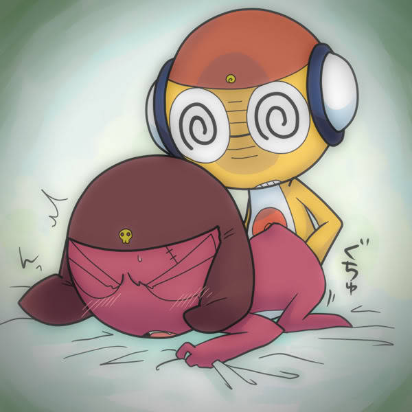 alien anal_insertion bed_sheet bedding bedding_background chibi closed_eyes dominant_male fangs fangs_male floopy_hat gay giroro glasses headphones homosexual implied_fingering implied_fisting japanese_text jpeg jpeg_artifacts keroro_gunsou kululu kururu kururu_(keroro_gunsou) low_res low_resolution male male_only nerd obscured_penetration orange_hat scar scar_across_eye scar_on_face shadow_on_face sinister_smile spiral_eyes submissive_male toony toony_male yaoi