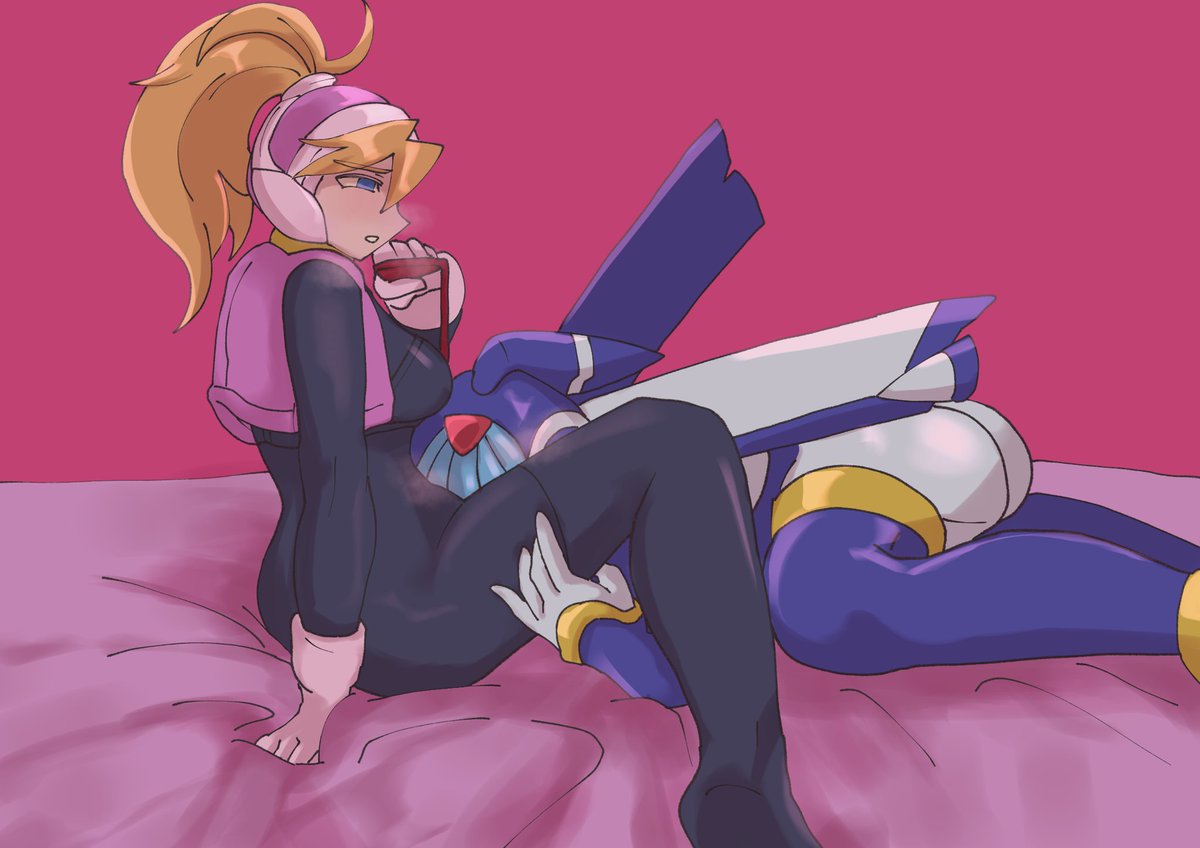 2girls armor artist_request bed blonde_hair blush ciel_(mega_man) clothed cunnilingus fairy_leviathan gloves headgear lesbian mega_man mega_man_zero simple_background spread_legs yuri