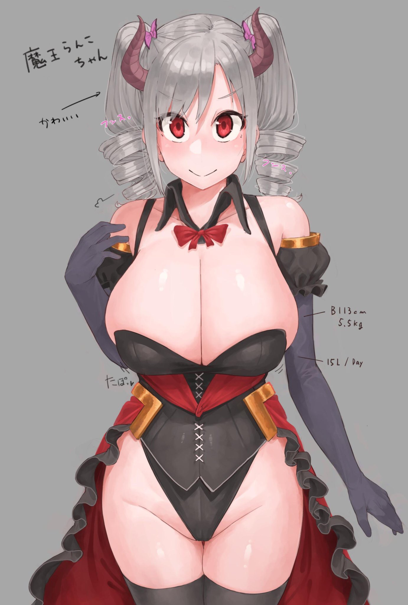 bangs, bare shoulders, black legwear, blush, bow, breast expansion, breast growth, breast growth (enlargement), breasts, cleavage, closed mouth, collarbone, cowboy shot, detached collar, drill hair, elbow gloves, eyebrows visible through hair, female, gloves, grey background, grey hair, hair between eyes, hairbow, highleg, highres, horns, idolmaster, idolmaster cinderella girls, kanzaki ranko, large breasts, long hair, looking at viewer, no nose, oruka (kamituki0827), pink bow, red bow, red eyes, shadow, simple background, smile, solo, split mouth, thighhighs, translated, twin drills, twintails, underbust, wing collar