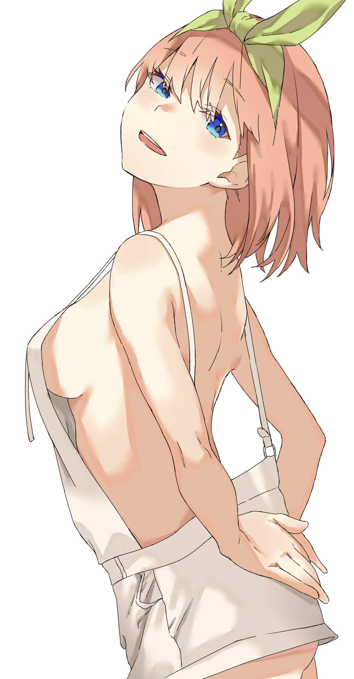 almost naked, ass, bangs, bare arms, bare shoulders, barely clothed, blush, breasts, brown hair, commentary request, eyebrows visible through hair, female, go-toubun no hanayome, green ribbons, hair between eyes, hair ribbon, head tilt, highres, looking at viewer, looking to the side, medium breasts, mostly nude, nakano yotsuba, open mouth, overall skirt, ribbon, sideboob, simple background, smile, solo, susukida (sususabu0710), teeth, upper teeth, white background