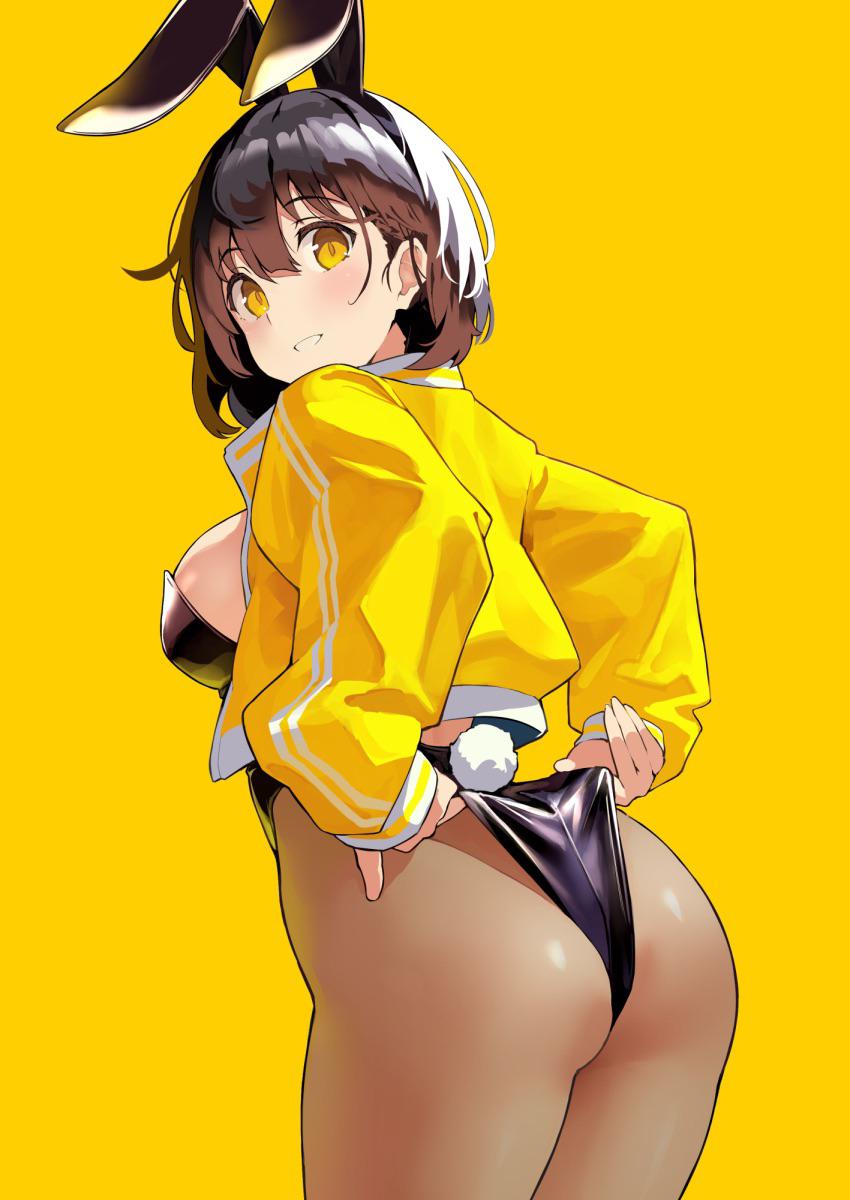 :d ass bangs black_hair blush bunny_ears bunny_girl bunny_tail bunnysuit female female_only jacket kekemotsu large_ass large_breasts leather looking_at_viewer looking_back looking_over_shoulder nikuzume over_shoulder pantyhose pulling_panties short_hair smile smiling solo_female tights track_jacket yellow_background yellow_eyes