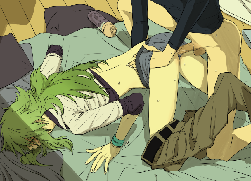 2boys anal bottomless condom gay green_hair hilbert_(pokemon) lingerie long_hair male multiple_males natural_harmonia_gropius pants_down pokemon shirt_lift sweat top-down_bottom-up tsurukame underwear undies_aside yaoi