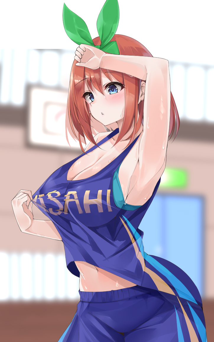 arm on head, armpits, bangs, bare shoulders, basketball hoop, basketball uniform, blue eyes, blue shirt, blue shorts, blue sports bra, blurry, blurry background, blush, breasts, cleavage, collarbone, commentary request, cowboy shot, eyebrows visible through hair, female, go-toubun no hanayome, green ribbons, hair between eyes, hair ribbon, indoors, large breasts, medium hair, micosivaa, nakano yotsuba, navel, orange hair, parted lips, ribbon, shirt, shorts, sidelocks, sleeveless, sleeveless shirt, solo, sports bra, sportswear, standing, stomach, sweat, sweaty, text on clothing