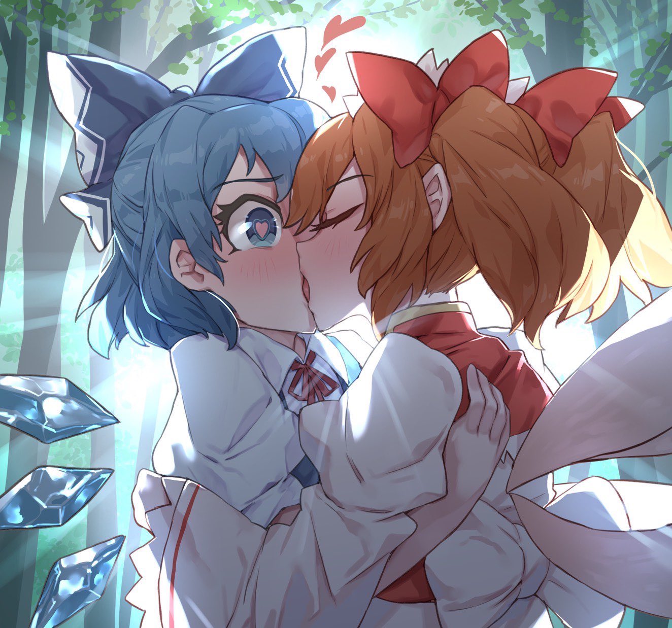 2girls cirno female french_kiss heart_eyes kissing senmura sunny_milk tagme touhou yuri