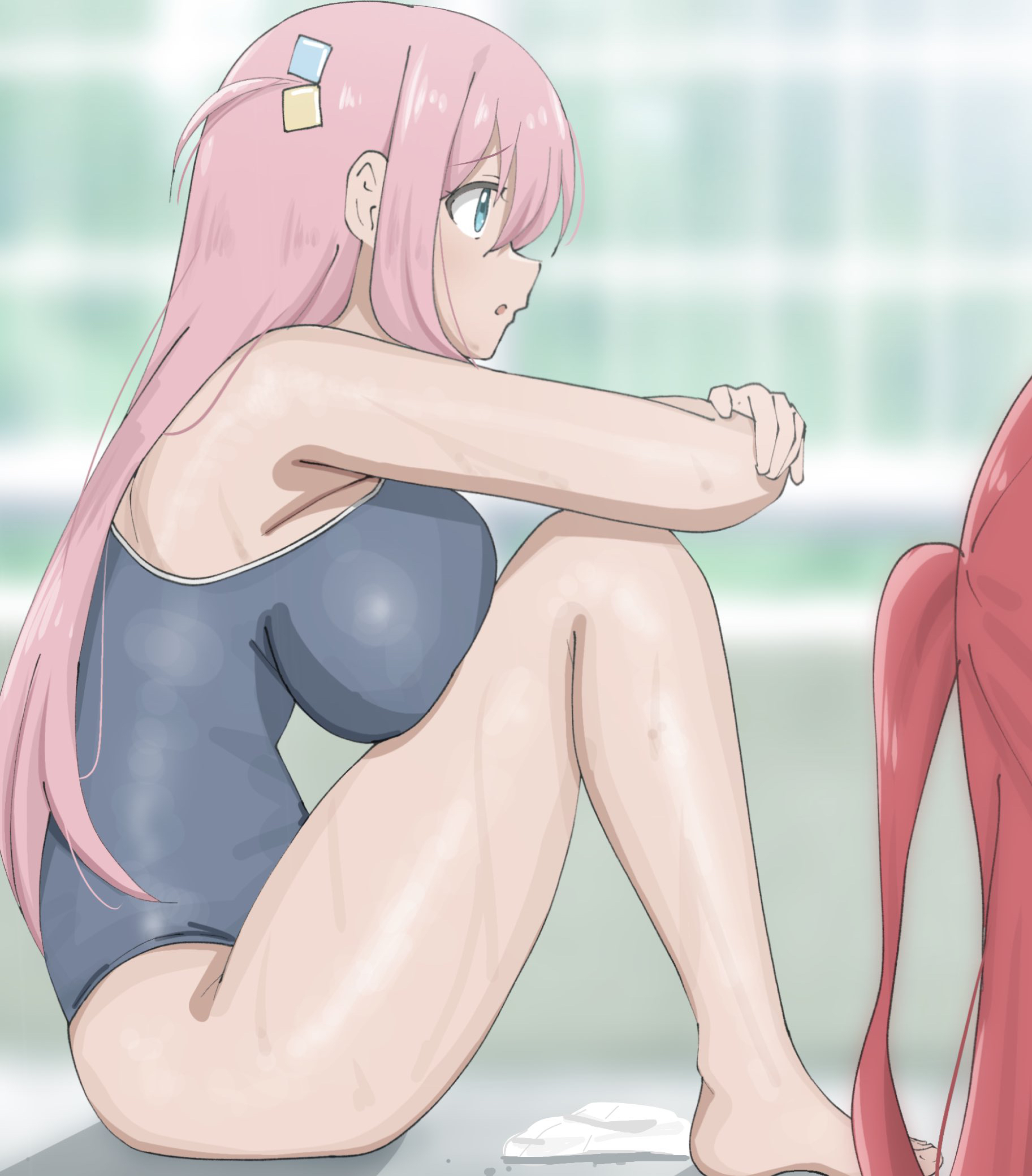 2girls, arm on knee, bare legs, barefoot, blue eyes, blue one-piece swimsuit, blurry, blurry background, bocchi the rock!, breasts, cube hair ornament, female, female only, from side, full body, gotou hitori, hair ornament, highres, kita ikuyo, knees up, large breasts, long bangs, long hair, looking ahead, multiple girls, one-piece swimsuit, pink hair, poa mellhen, school swimsuit, sidelocks, sitting, solo focus, straight hair, swimsuit, voluptuous
