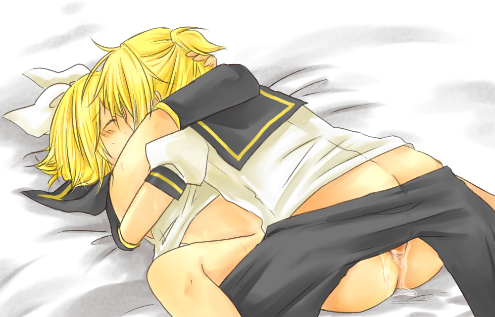 blonde_hair blush closed_eyes clothed_sex cum cum_in_pussy hugging incest kagamine_len kagamine_rin kissing kissing_while_penetrated mating_press passionate romantic vocaloid wholesome