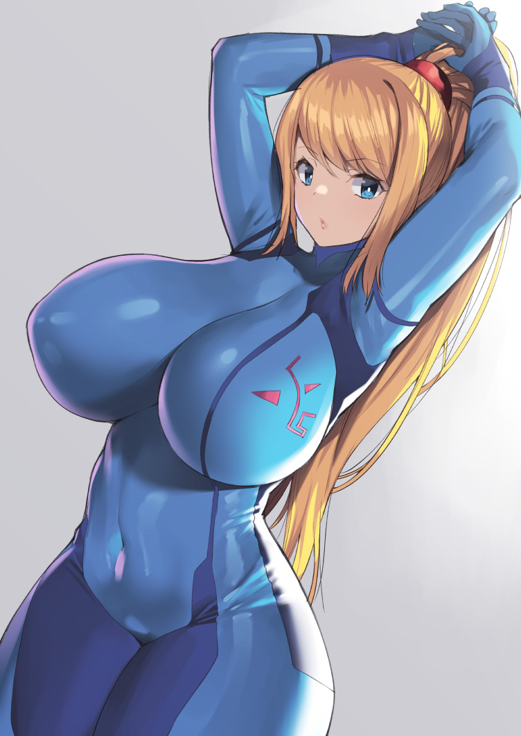 arms up, blonde hair, blue eyes, bodysuit, breasts, female, huge breasts, long hair, looking at viewer, metroid, nagase haruhito, navel, nintendo, ponytail, samus aran, simple background, skin tight, solo, thick thighs, thighs, very long hair, wide hips, zero suit, zero suit samus