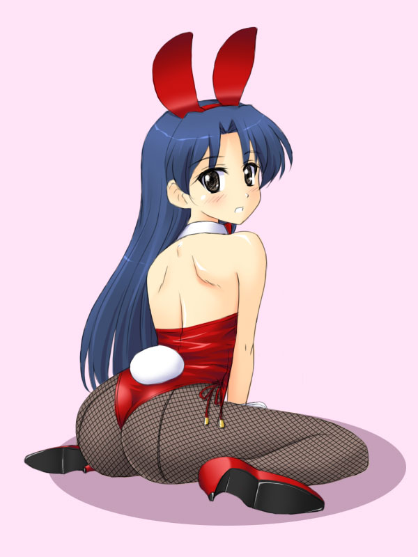 ass bunny_ear bunny_girl bunnysuit cosplay high_heels idolmaster kemonomimi kisaragi_chihaya masakichi_(crossroad) pantyhose shoes usamimi