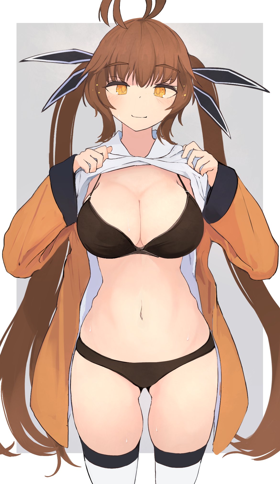 antenna_hair b6_(b6_n2) black_bra black_panties border bra breasts brown_hair cleavage closed_mouth clothes_lift commentary commentary_request cowboy_shot female girls'_frontline grey_background highres inset_border long_hair looking_at_viewer m14_(girls'_frontline) panties shirt_lift simple_background smile solo straight-on thighhighs twintails underwear white_border white_thighhighs yellow_eyes