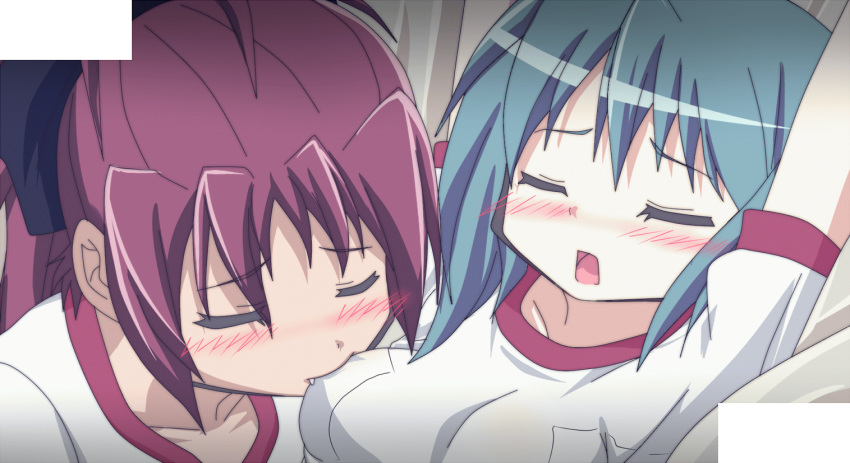 animated big_breasts breast_sucking breasts fangs female female_only hangaku miki_sayaka puella_magi_madoka_magica sakura_kyouko yuri