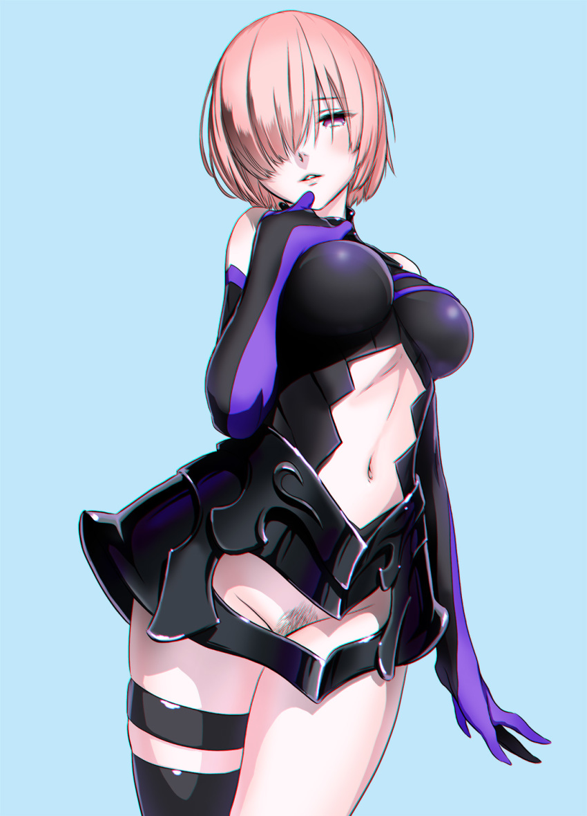 bare_shoulders center_opening elbow_gloves fate/grand_order fate_(series) female fetishist gloves hair_over_one_eye highres navel pink_hair pubic_hair purple_eyes shielder_(fate/grand_order) solo thigh_strap thighhighs