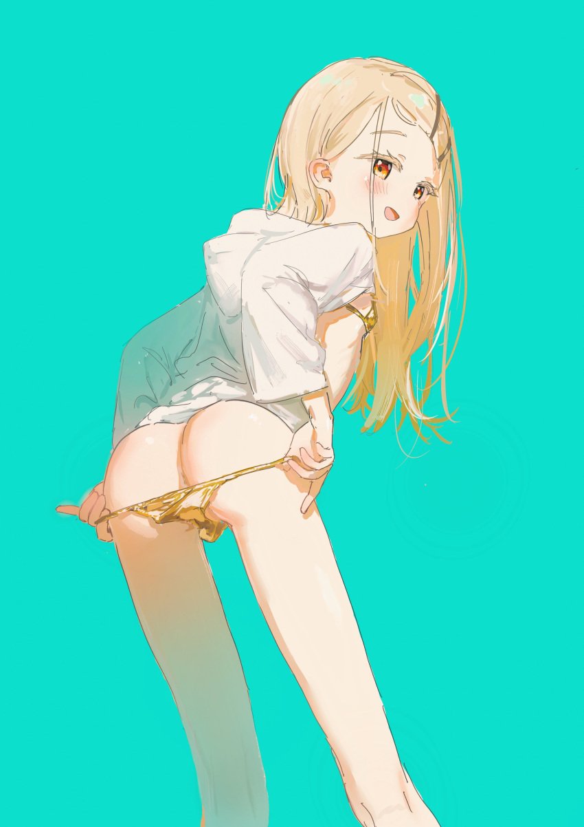 absurdres alternate_costume anus arisu_syndrome ass bare_legs bikini bikini_bottom_pull blonde_hair blush breasts colored_eyelashes commentary_request feet_out_of_frame female gakuen_idolmaster gold_bikini green_background highres hood hooded_jacket idolmaster jacket kneepits long_hair looking_at_viewer looking_back orange_eyes petite shinosawa_hiro simple_background small_breasts smile solo straight_hair swimsuit white_jacket