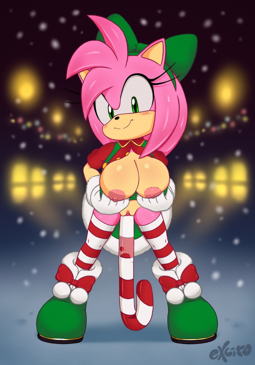 amy_rose anthro areola black_nose breasts candy candy_cane clothing dessert digital_media_(artwork) eulipotyphlan excito eyelashes female food footwear front_view genitals gloves green_eyes handwear hedgehog hi_res improvised_dildo improvised_sex_toy legwear mammal nipples pattern_clothing pattern_legwear pussy sega smile solo sonic_(series) sonic_the_hedgehog_(series) striped_clothing striped_legwear stripes vaginal_penetration