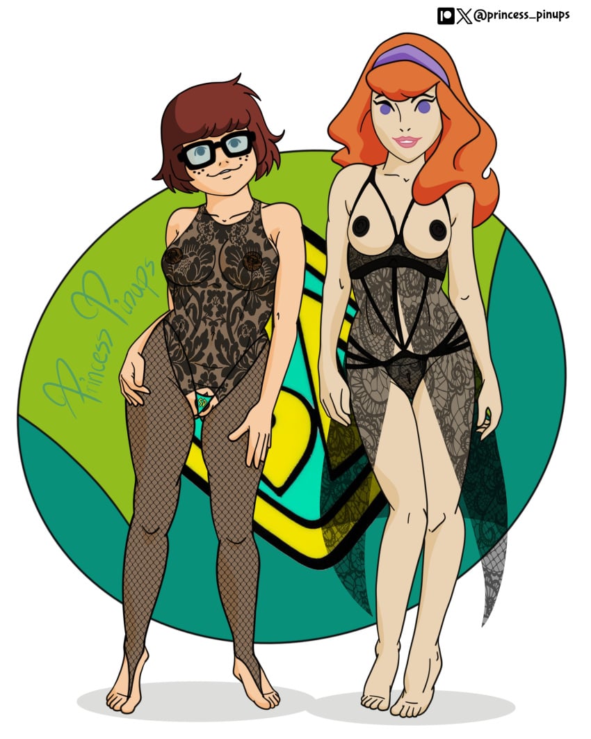 2d 2girls daphne_blake female female_only hanna-barbera princesspinups scooby-doo tagme velma_dinkley