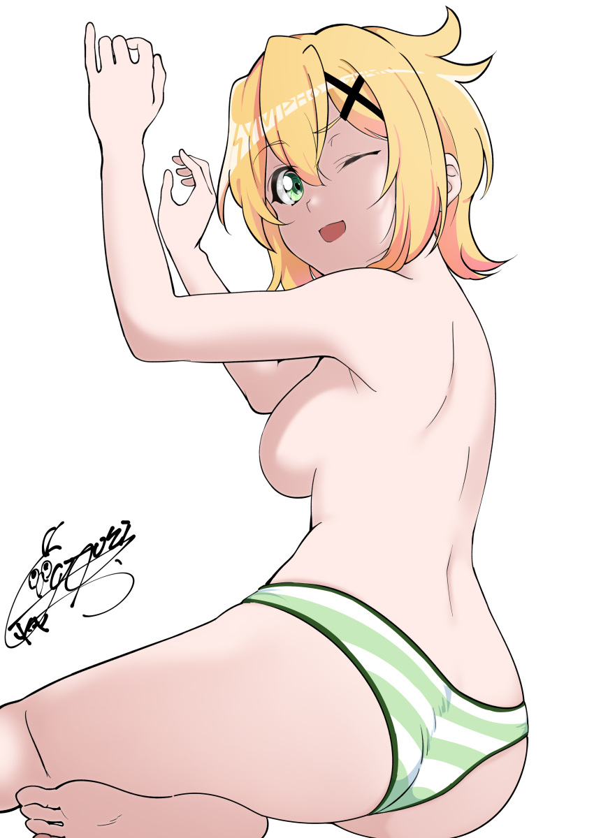 Akatsuki Kirika (Senki Zesshou Symphogear) Rule 34 Image