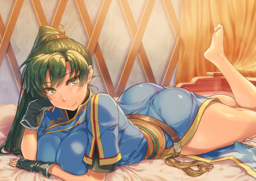 1girls ass asymmetrical_bangs bangs barefoot belt big_ass black_gloves blush breasts closed_mouth earrings feet_up female fingerless_gloves fire_emblem fire_emblem:_the_blazing_blade gloves green_eyes green_hair high_ponytail jewelry large_breasts long_hair looking_at_viewer lying lyn_(fire_emblem) lyndis_(fire_emblem) obi on_stomach ponytail sajittari sash shinon_(tokage_shuryou) short_sleeves side_slit smile thighs