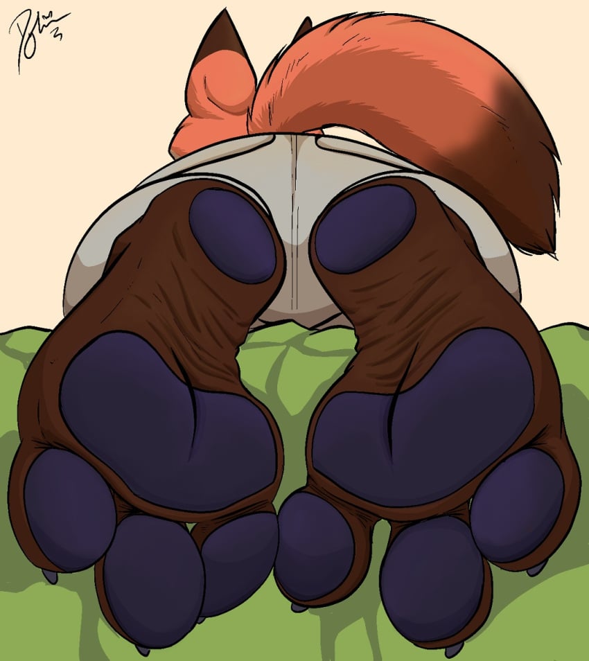 3_toes anthro dylbun foot_fetish foot_focus furry male male_foot_fetish male_only nick_wilde pawpads paws soles wrinkled_feet