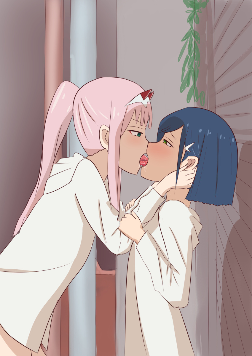 2girls darling_in_the_franxx femdom french_kiss ichigo_(darling_in_the_franxx) kissing mouseboat saliva tongue yuri zero_two_(darling_in_the_franxx)