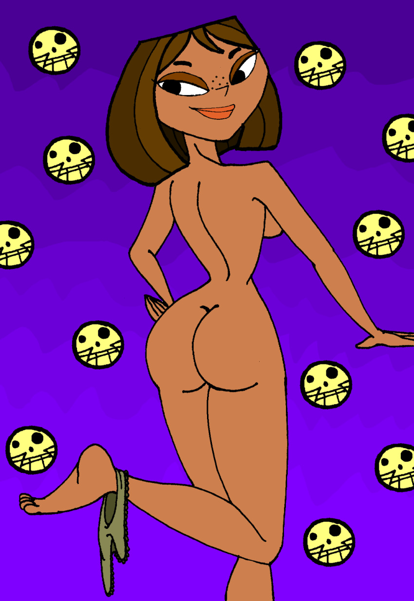 1girls ass courtney_(tdi) duckymomoisme hair humanoid latina short_hair smile tagme total_drama_island