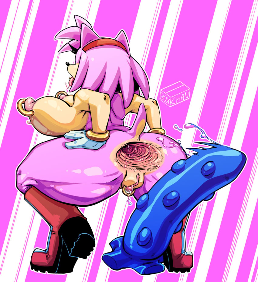 2022 abstract_background after_anal after_masturbation amy_rose anthro anus ass banana_breasts big_anus big_breasts big_clitoris blue_dildo boots box_chan breasts clitoris clitoris_piercing clothing crouching dildo dildo_popped_out eulipotyphlan female female_only footwear full-length_portrait gaping gaping_anus genital_piercing genitals gloves hair hand_on_butt handwear hedgehog hi_res huge_dildo mammal mostly_nude nipple_piercing nipple_ring nipples piercing pink_hair portrait pussy rear_view sega sex_toy solo solo_female sonic_(series) sonic_the_hedgehog_(series) tongue tongue_out tongue_piercing wide_hips