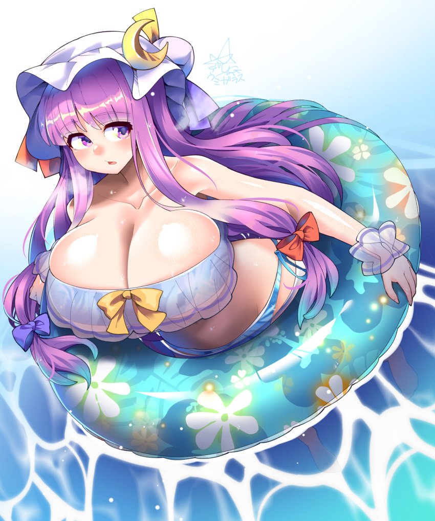 bikini breasts cleavage crescent crescent_hat_ornament curvy female hat_ornament highres huge_breasts long_hair oo_umigarasu open_mouth patchouli_knowledge purple_eyes purple_hair solo strapless strapless_bikini swimsuit touhou umigarasu_(kitsune1963) very_long_hair wide_hips