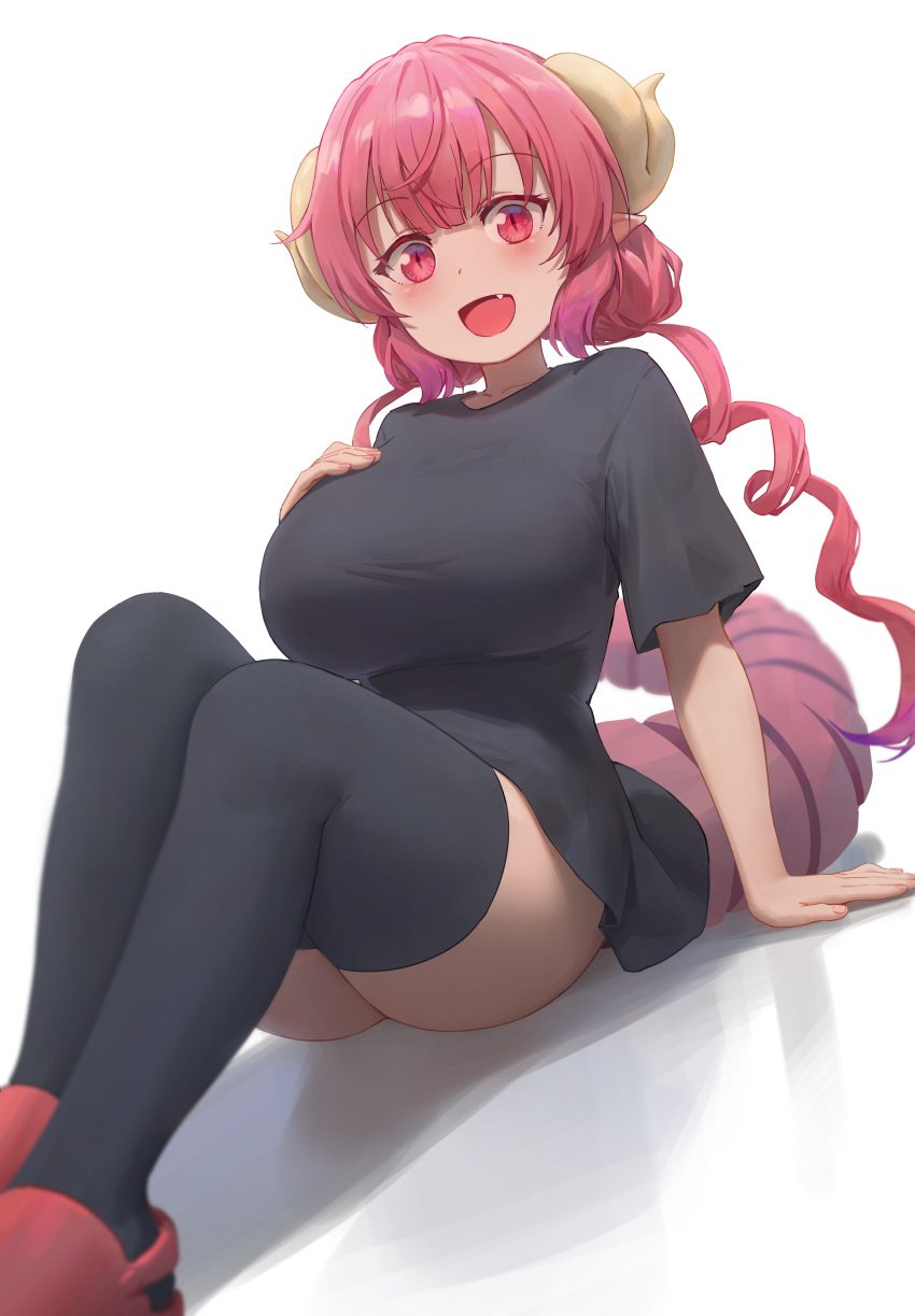 1girls arm_support bangs black_legwear black_shirt dragon_girl dragon_horns dragon_tail fangs hi_res horn huge_breasts ilulu_(dragon_maid) kobayashi-san_chi_no_maidragon legwear long_hair looking_at_viewer pink_eyes pink_hair simple_background sitting smile tail thighhighs white_background yohan1754