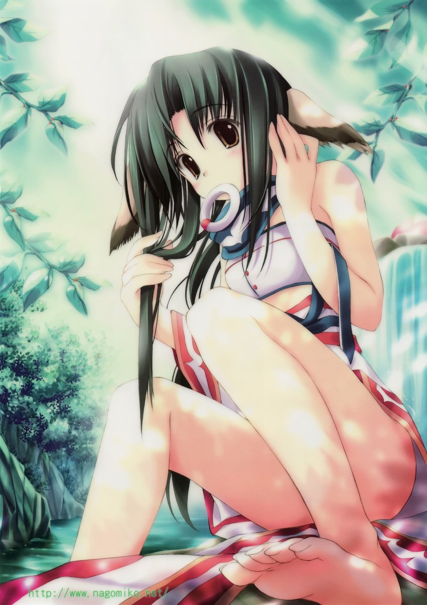 animal_ear dog_ear eruru_(utawarerumono) highres inumimi japanese_clothes mouth_hold toes utawarerumono