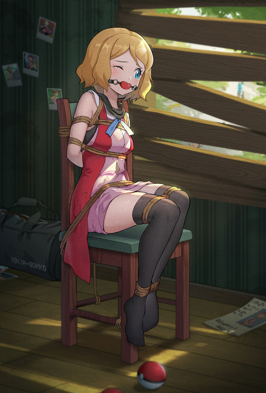 2d ball_gag blonde_hair blue_eyes blush bondage chair_bondage clothing hands_behind_back kidnapped mouth mouth_gag ninja-gokko one_eye_closed pokemon pokemon_xy rope serena_(pokemon) short_hair sitting sitting_on_chair