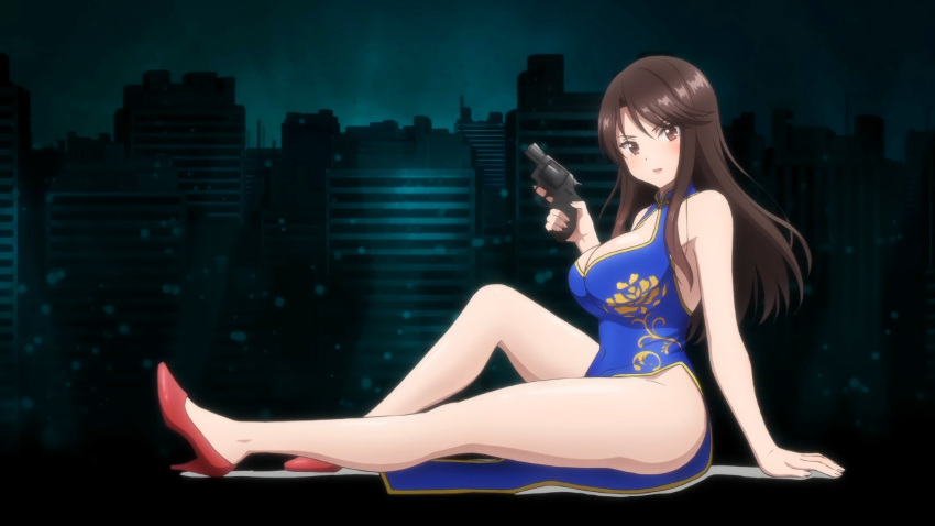 1girls ass breasts brown_eyes brown_hair cleavage clothing hips holding_weapon ikazuchi_riko large_ass large_breasts looking_at_viewer screencap screenshot secret_mission_sennyuu_sousakan_wa_zettai_ni_makenai! thick_thighs thighs