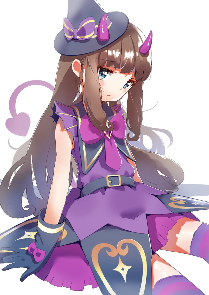 arm_support belt belt_buckle black_gloves black_headwear blue_eyes blunt_bangs blush bow bowtie brown_hair buckle demon_girl demon_horns demon_tail dress female gloves hair_behind_ear hat hat_bow highres horns kurosu_aroma long_hair looking_at_viewer pretty_series priority9 pripara purple_bow purple_bowtie purple_dress purple_thighhighs sidelocks simple_background sitting sleeveless sleeveless_dress smile solo striped striped_thighhighs tail thighhighs very_long_hair white_background witch_hat zettai_ryouiki