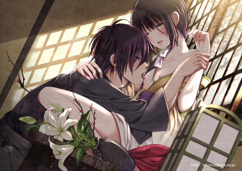 black_hair blue_eyes breast breast_licking brown_hair hakuouki hakuouki_shinsengumi_kitan licking nipples saitou_hajime yukimura_chizuru