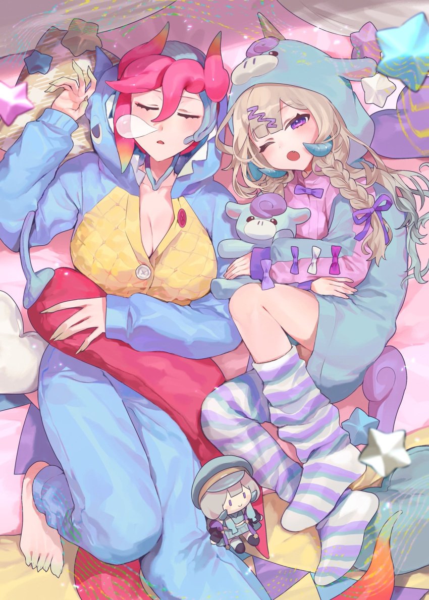 2girls big_breasts braid dragon green_hair horns huge_breasts huge_thighs humanoid long_hair oc orange_hair original_character pajamas pillow pink_hair purple_eyes red_hair ribbon sakoku shin_(sakoku) sleeping star stuffed_toy thighs wink yellow_hair