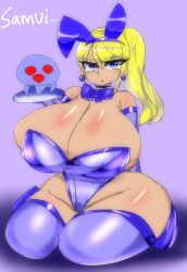 1girls 2023 ass blonde_hair blue_eyes blush bow breasts bunny_ears bunnysuit earrings gloves huge_ass huge_breasts kneeling kotarodayo1126 looking_at_viewer metroid metroid_(creature) mole mole_above_mouth purple_background samus_aran solo stockings text thick_thighs white_skin wide_hips