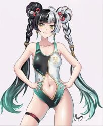 1girl competition_swimsuit dialyn_(zenless_zone_zero) long_hair one-piece_swimsuit smile two-tone_hair zenless_zone_zero