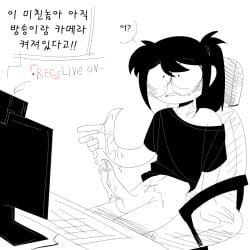 1boy chair clothed clothing computer genitals korean_text male male_only penis recording shirt simple_background solo speech_bubble ssrebba stickfigure stickman tagme text topwear white_background