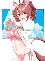 1girl brown_eyes brown_hair cleavage dantsu_flame_(umamusume) large_breasts lifting_own_clothes looking_at_viewer multicolored_hair pink_bikini ponytail shirt_lift short_hair short_sleeves side-tie_bikini_bottom solo tussy umamusume umamusume_pretty_derby white_hair white_shirt
