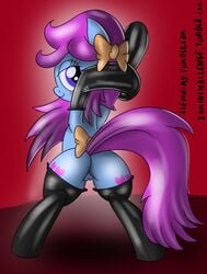 ass blush bow_tie_(mlp) elbow_gloves equine looking_back my_little_pony my_little_pony_'n_friends pink_hair pony pose purple_eyes pussy smile tagme thighhighs ziemniax